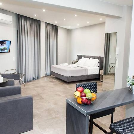 E Spacious Cornered Brand New Studio Apartment E Athènes Extérieur photo