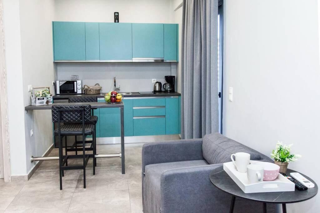 E Spacious Cornered Brand New Studio Apartment E Athènes Extérieur photo